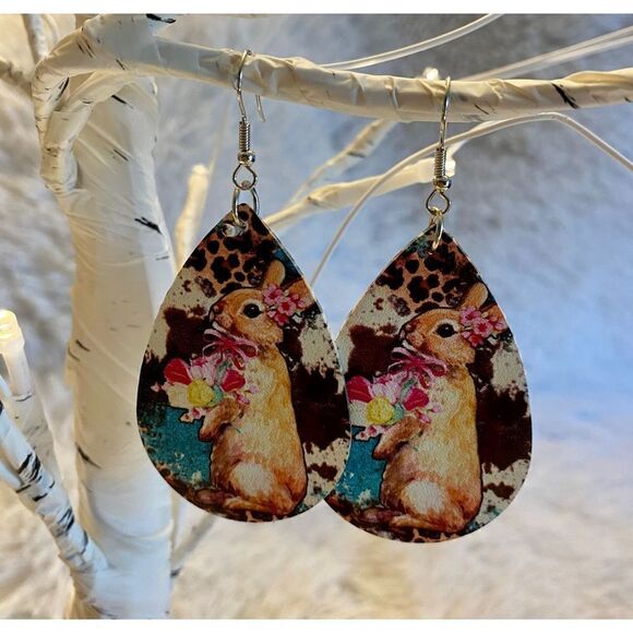 NEW Shabby Chic Farmhouse Pink Flower Leopard Turquoise Bunny Earrings - Picture 4 of 4